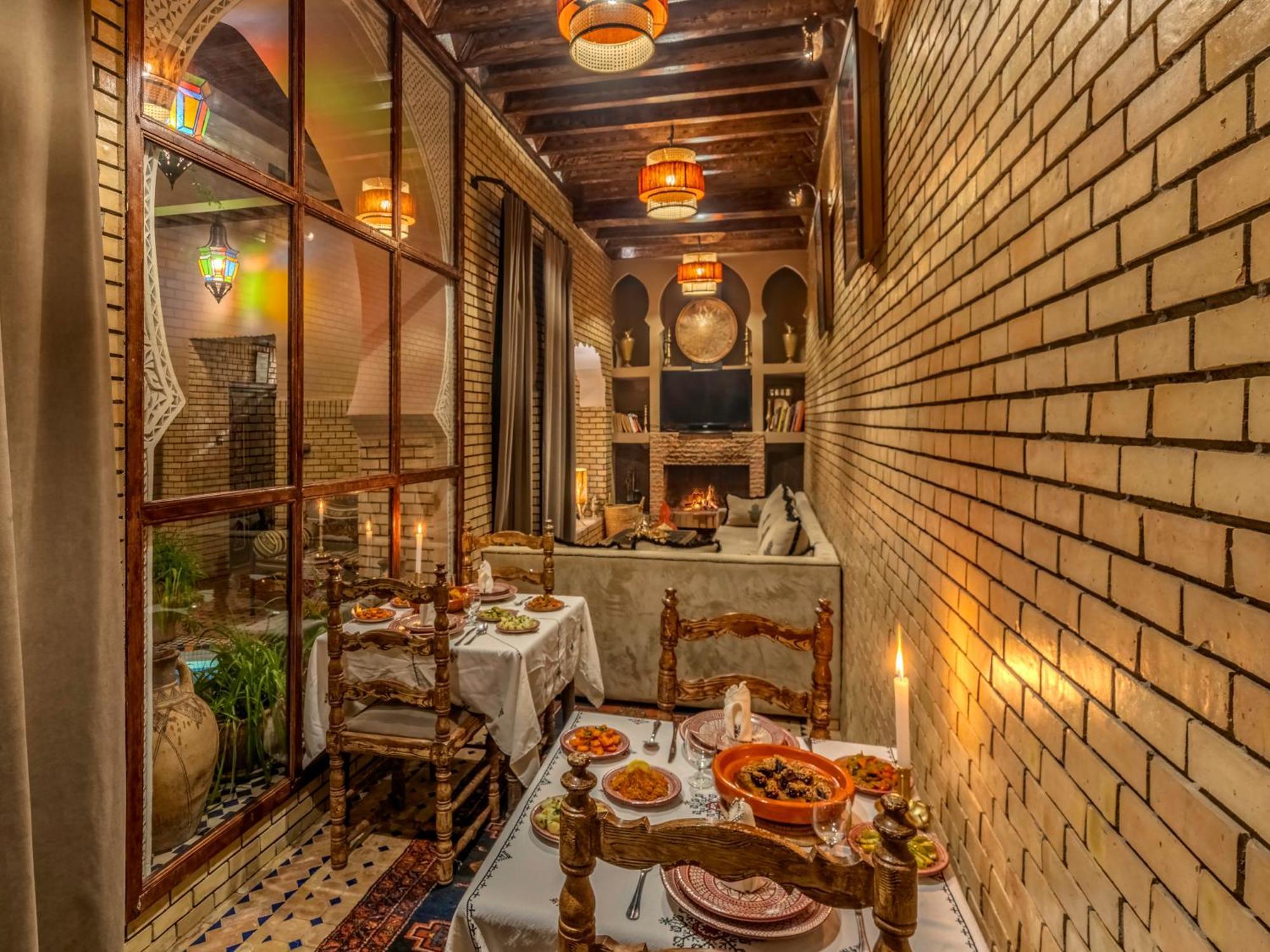 رياد Irhalne 3*