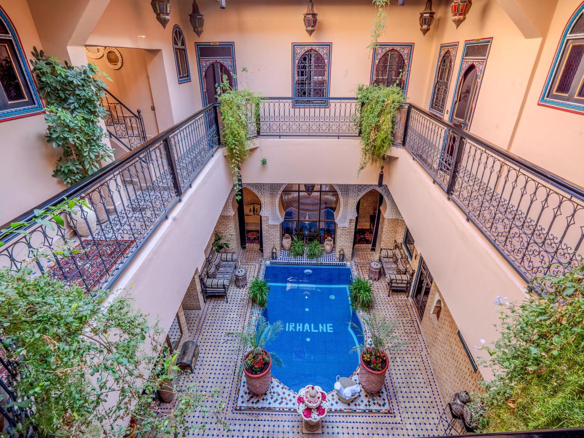 رياد Irhalne 3*