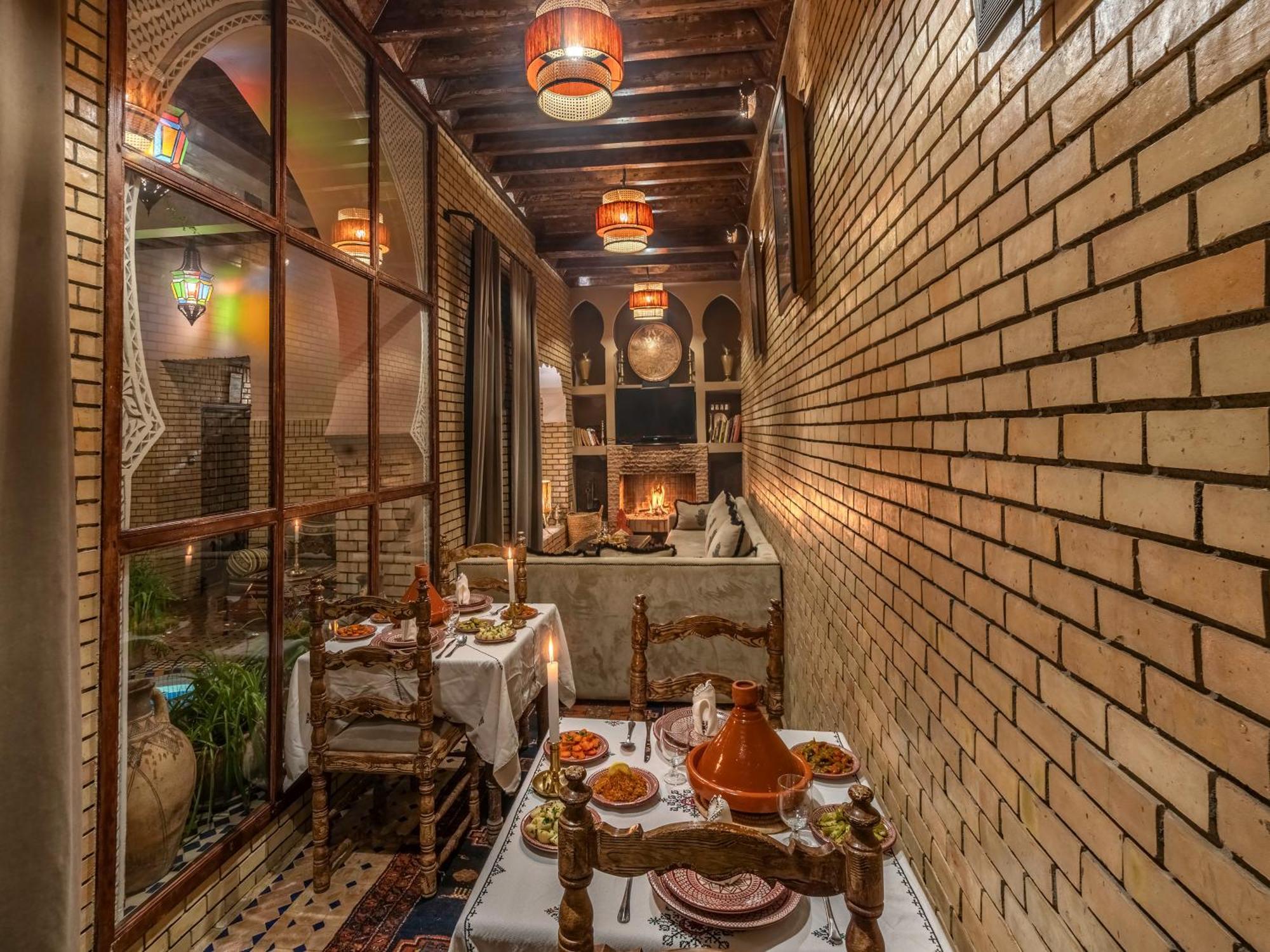 رياد Irhalne 3*