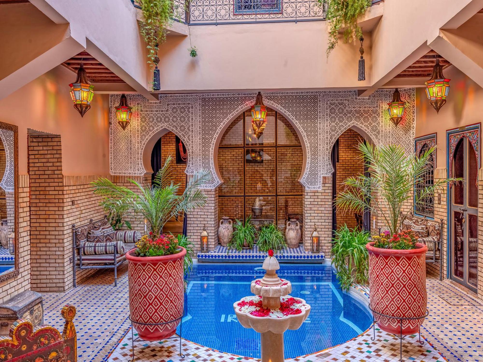 Irhalne رياد 3*